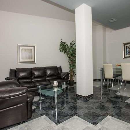 Apartments Marcela มาคาร์สกา ภายนอก รูปภาพ