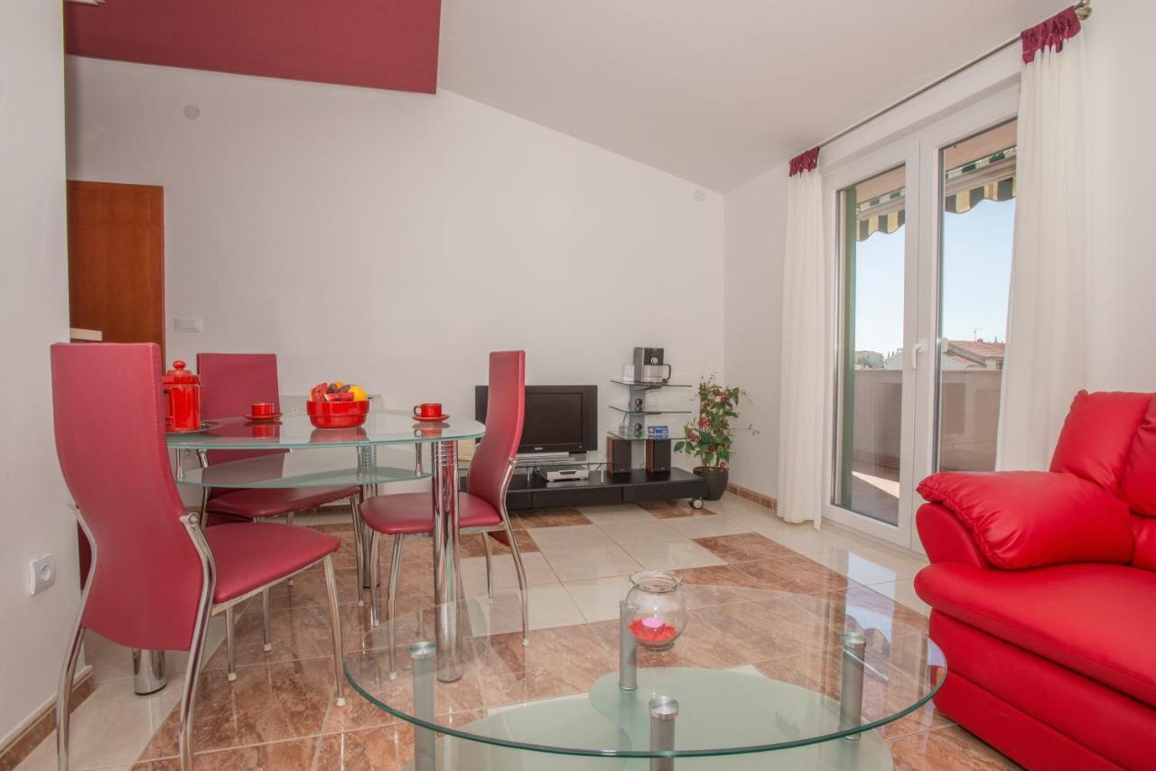 Apartments Marcela มาคาร์สกา ภายนอก รูปภาพ