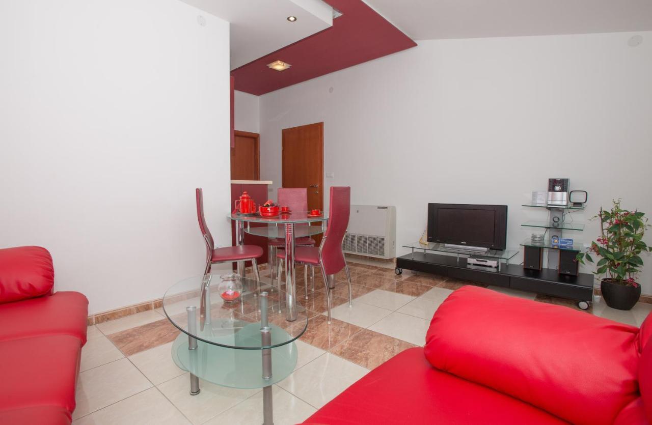 Apartments Marcela มาคาร์สกา ภายนอก รูปภาพ